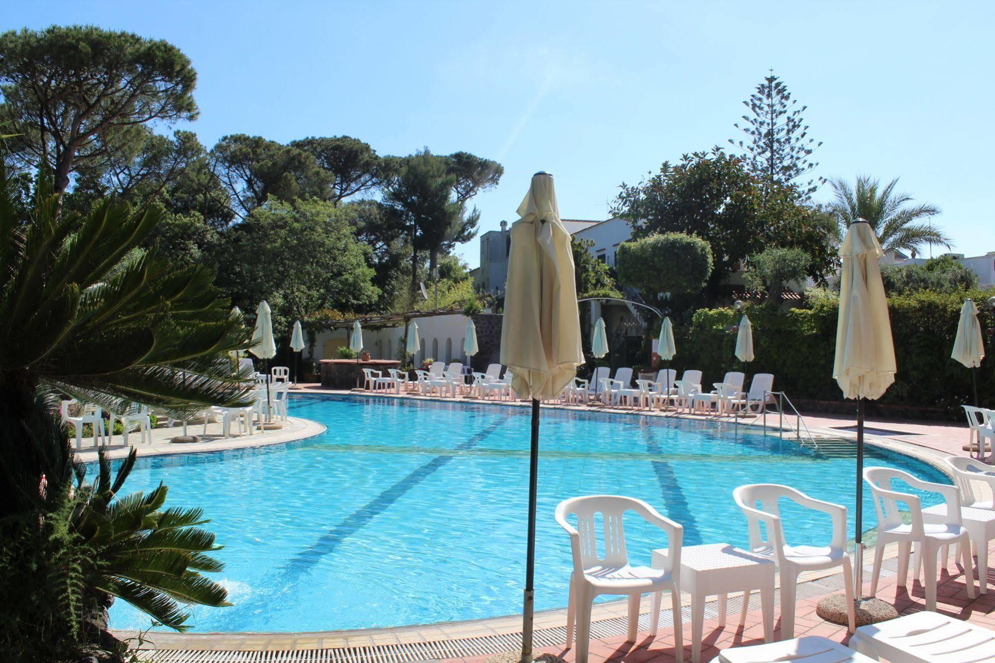 Hotel Pineta Ischia Eksteriør billede