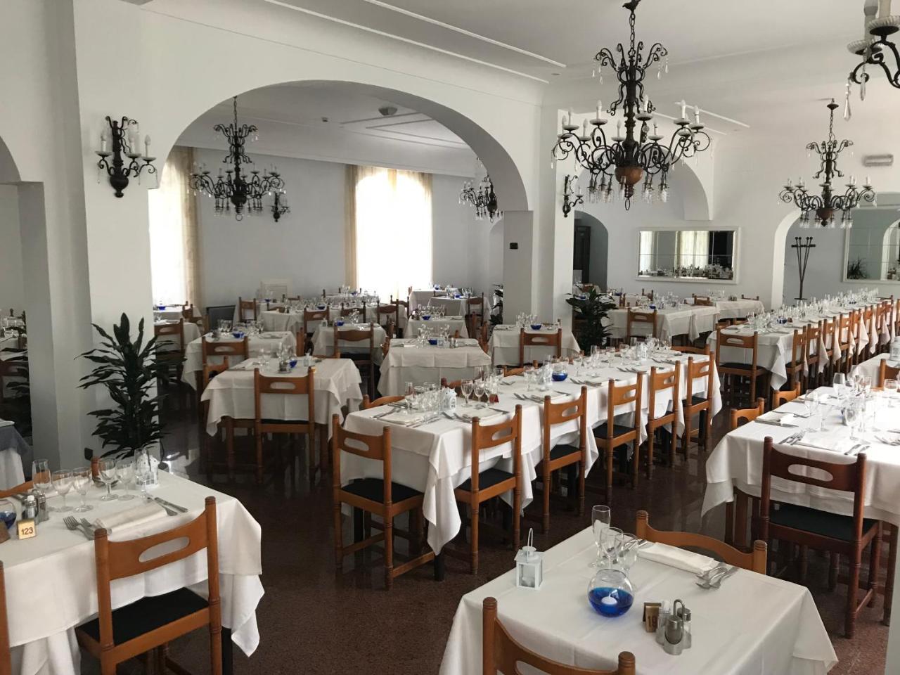 Hotel Pineta Ischia Eksteriør billede